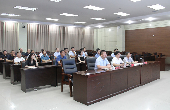 我市组织收听收看许昌市道路交通管理委员会2023年第一次全体会议
