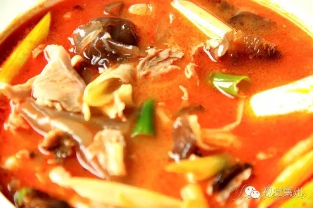 烩制人口_撒尼人待客的佳品 圭山腊肉 图(3)